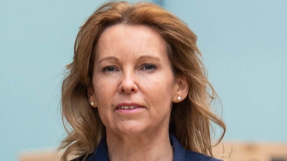 natalie-elphicke:-tory-mp-defects-to-labour-with-attack-on-rishi-sunak
